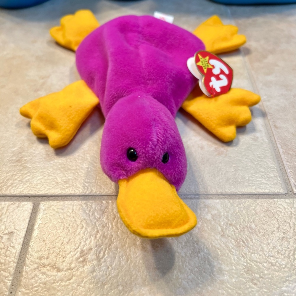 Vintage 1993 Patti the platypus